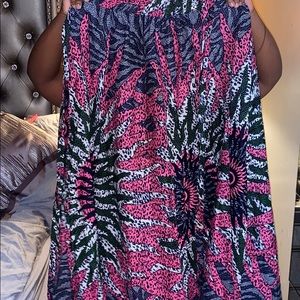 This skirt is adjustable